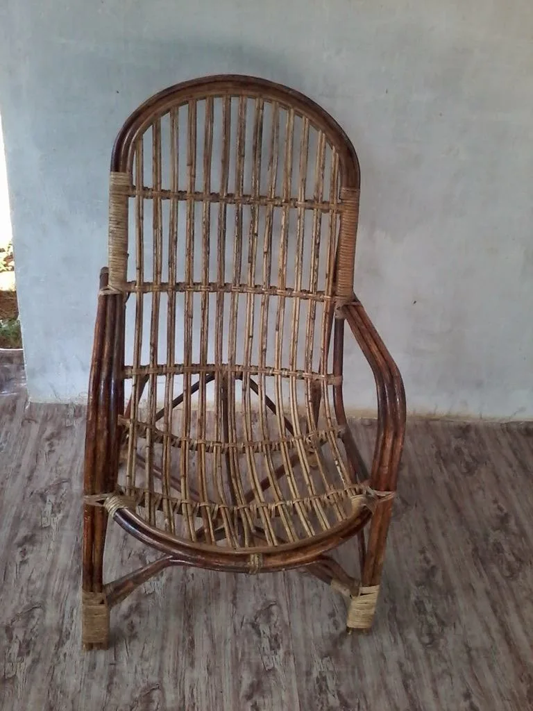Fauteuil en rotin – photo 1 sur 1